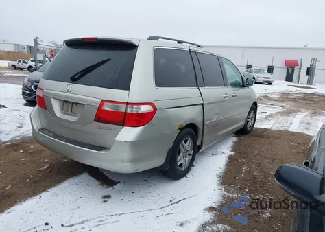 2005 Honda Odyssey Ex-L from USA, damaged, VIN 5FNRL38625B046348